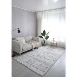 5 x 7 ft Rug