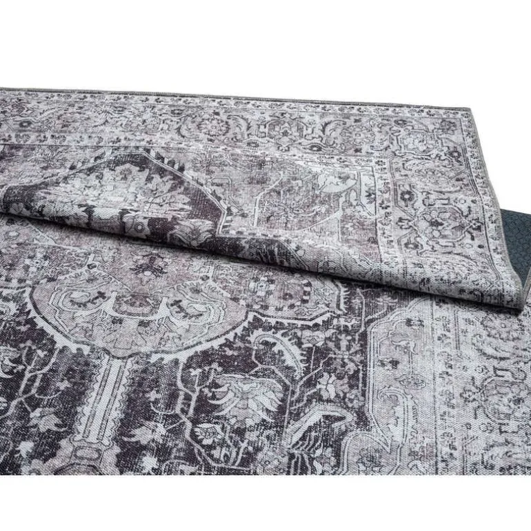 6 x 9 ft Rug