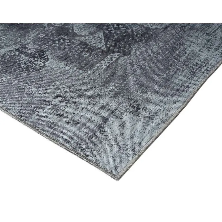 5 x 7 ft Rug