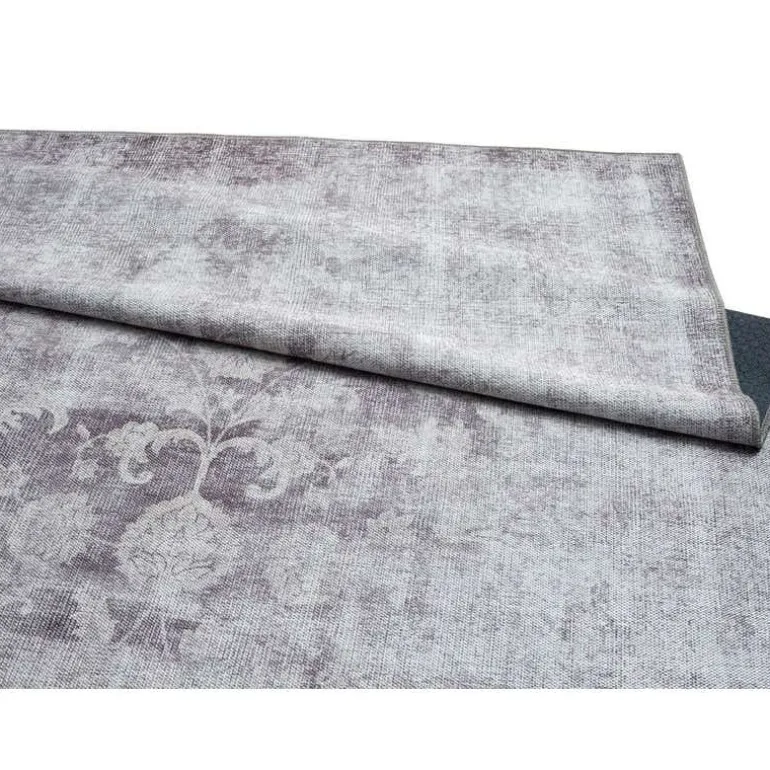 6 x 9 ft Rug