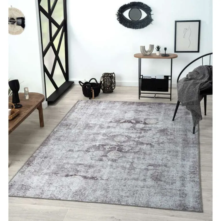 6 x 9 ft Rug