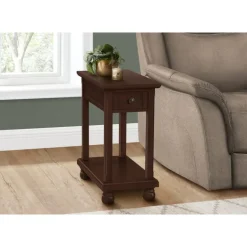 Accent table 24