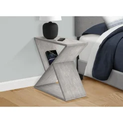 Accent table 24