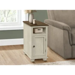 Accent table 24