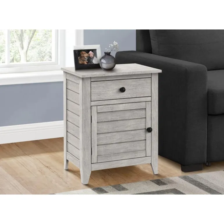 Accent table 25"h - Monarch