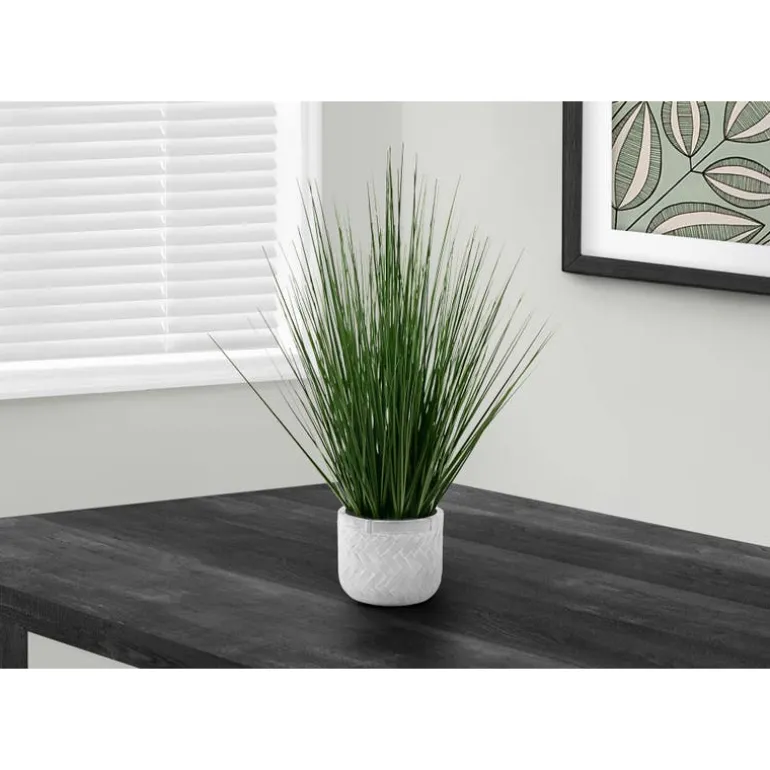 Artificial plant - 21"h / indoor grass in cement 4" pot