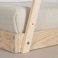 Bed - South Shore