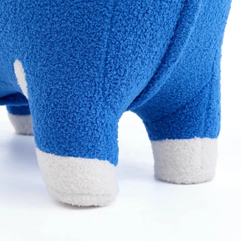 Blue Giraffe-Shaped Kids Pouf – 29.5" x 11.4" x 40.2"