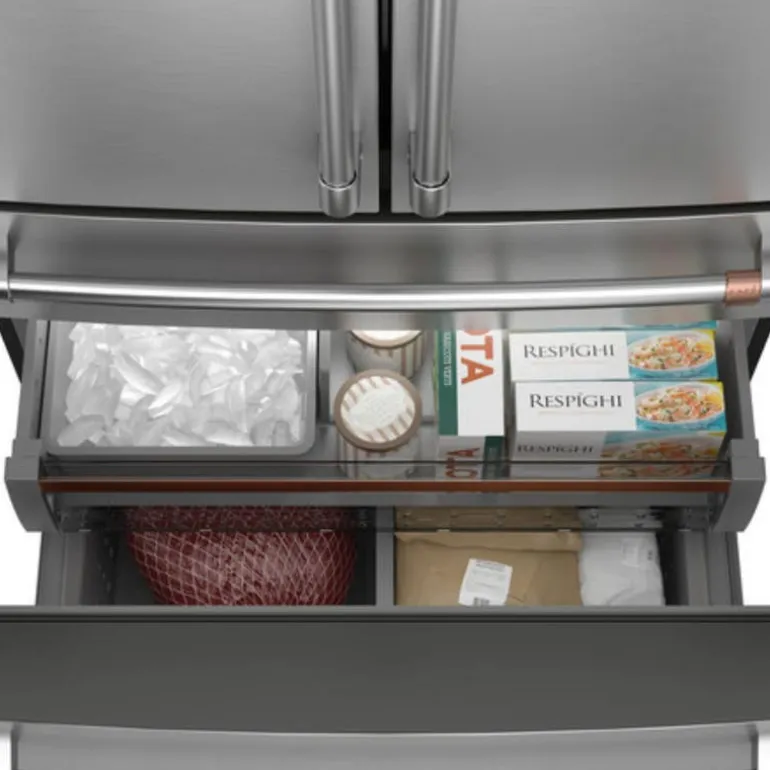 CAFE 23,2 Cu Ft 36 In Refrigerator Stainless Steel Bottom Freezer, French door - CJE23DP2WS1