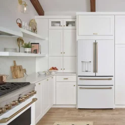 CAFE 27.8 Cu Ft 36 In Refrigerator White Bottom Freezer, French door - CVE28DP4NW2