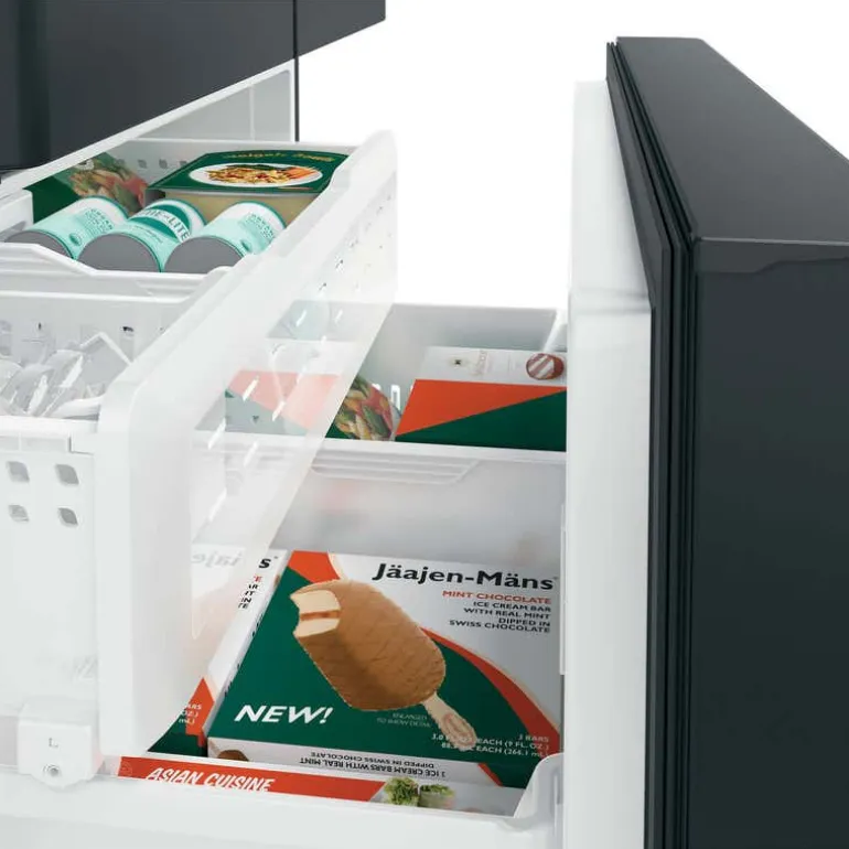 CAFE 23.1 Cu Ft 36 In Refrigerator Black Bottom Freezer, French door - CWE23SP3MD1