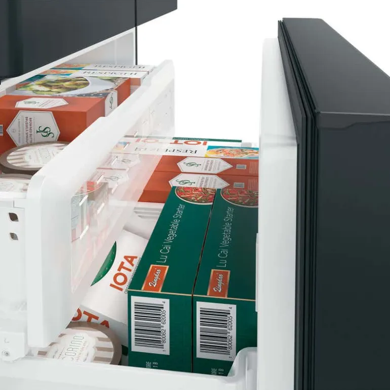 CAFE 22.2 Cu Ft 36 In Refrigerator Black Bottom Freezer, French door - CYE22TP3MD1