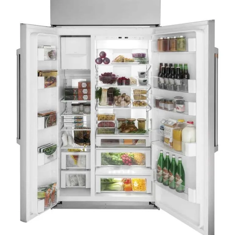 CAFE 29,6 Cu Ft 48 In Refrigerator Stainless Steel Side by side - CSB48WP2NS1