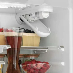 CAFE 18.6 Cu Ft 33 In Refrigerator White Bottom Freezer, French door - CWE19SP4NW2