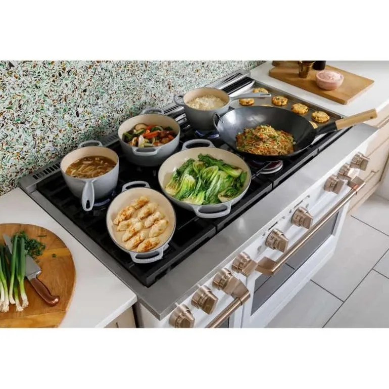 CAFE Commercial-Style Range White 48" Electric Gas - C2Y486P4TW2