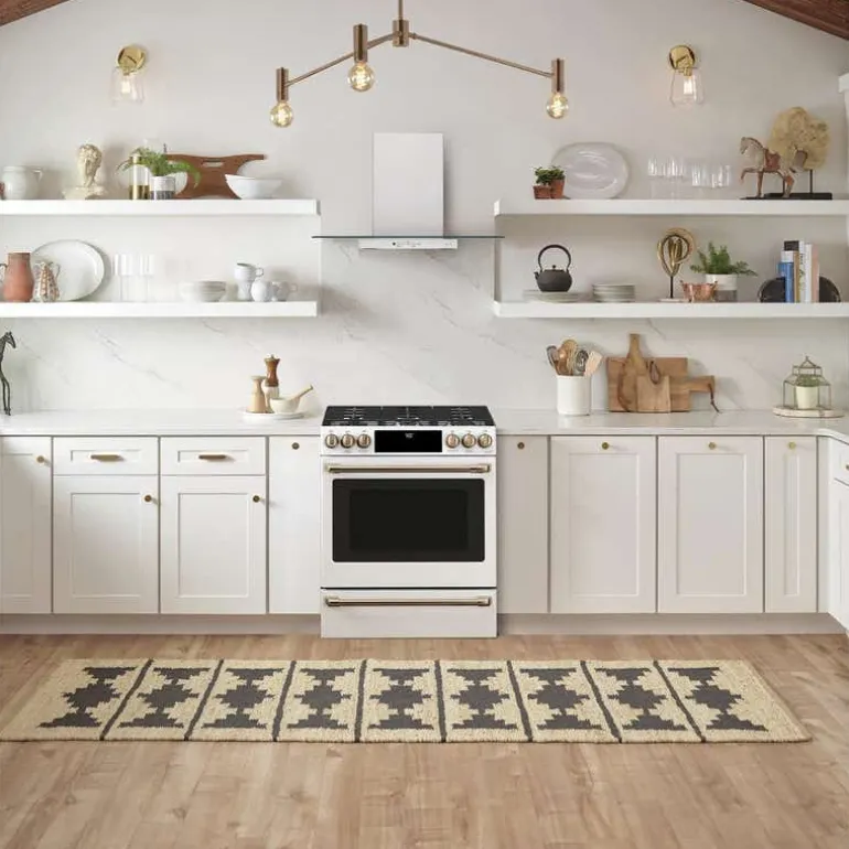 CAFE Dual-Fuel Range White 30" Dual Energy Gas - CC2S900P4MW2