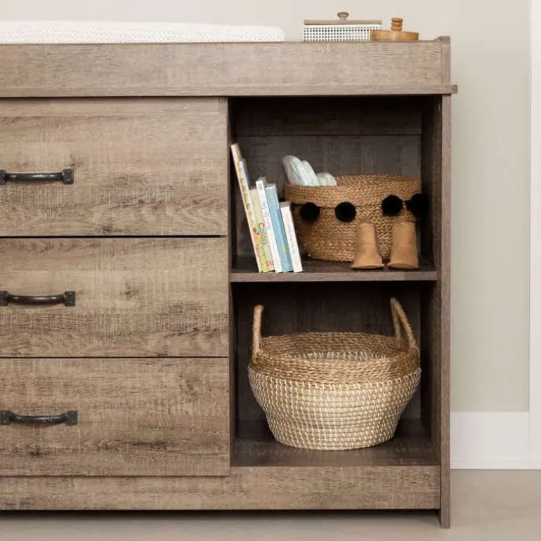 Changing Table - South Shore