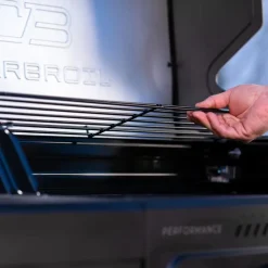 Charbroil Propane Gas Grill with 5 Burners - 47 000 BTU
