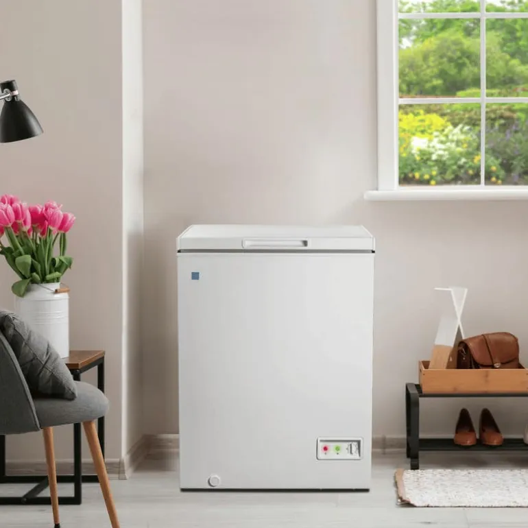 DANBY 5 Cu Ft Freezer White, Honrizontal, 25" - DCF050A5WDB