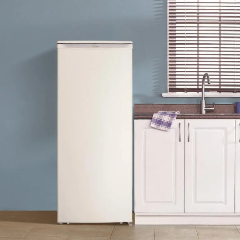 DANBY 10,1 Cu Ft Freezer White, Vertical, 24" - DUFM101A2WDD