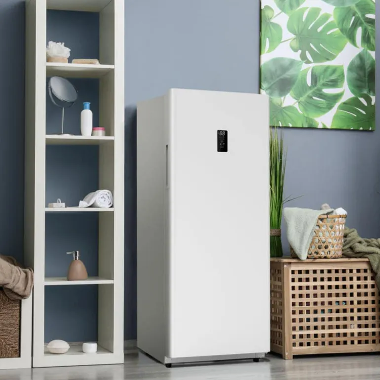 DANBY 14 Cu Ft Freezer White, Vertical, 28" - DUF140A1WDB