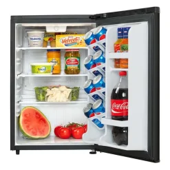 DANBY 2.6 Cu Ft Refrigeraor Black Compact - DAR026A2BDB
