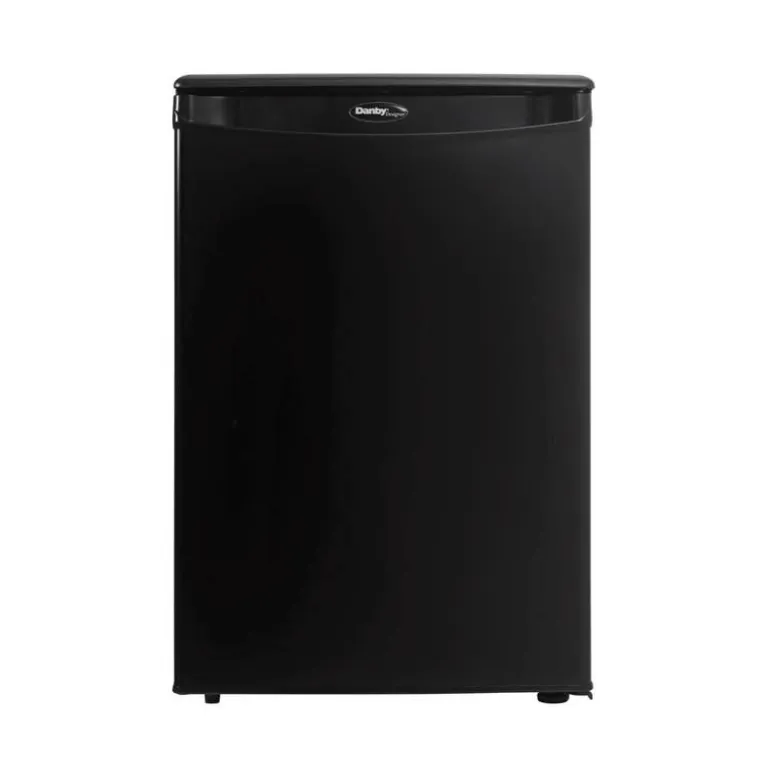 DANBY 2,6 Cu Ft Refrigerator Black Compact - DAR026A1BDD