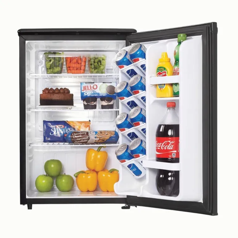 DANBY 2,6 Cu Ft Refrigerator Black Compact - DAR026A1BDD