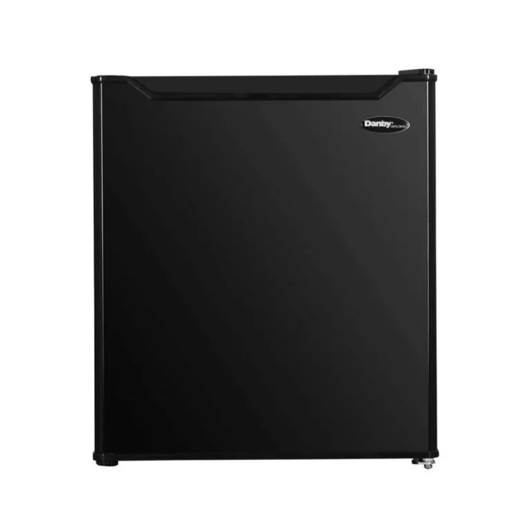 DANBY 1,6 Cu Ft Refrigerator Black Compact - DAR016B1BM