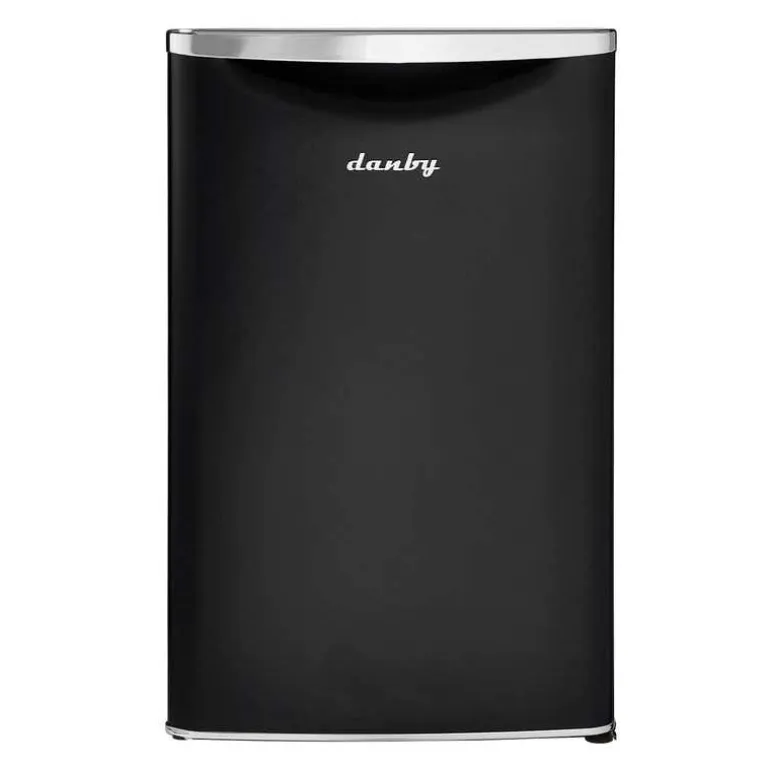 DANBY 4,3 Cu Ft Refrigerator Black Compact - DAR044A6MDB