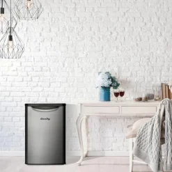 DANBY 2,6 Cu Ft Refrigerator Stainless Compact - DAR026A2BSLD