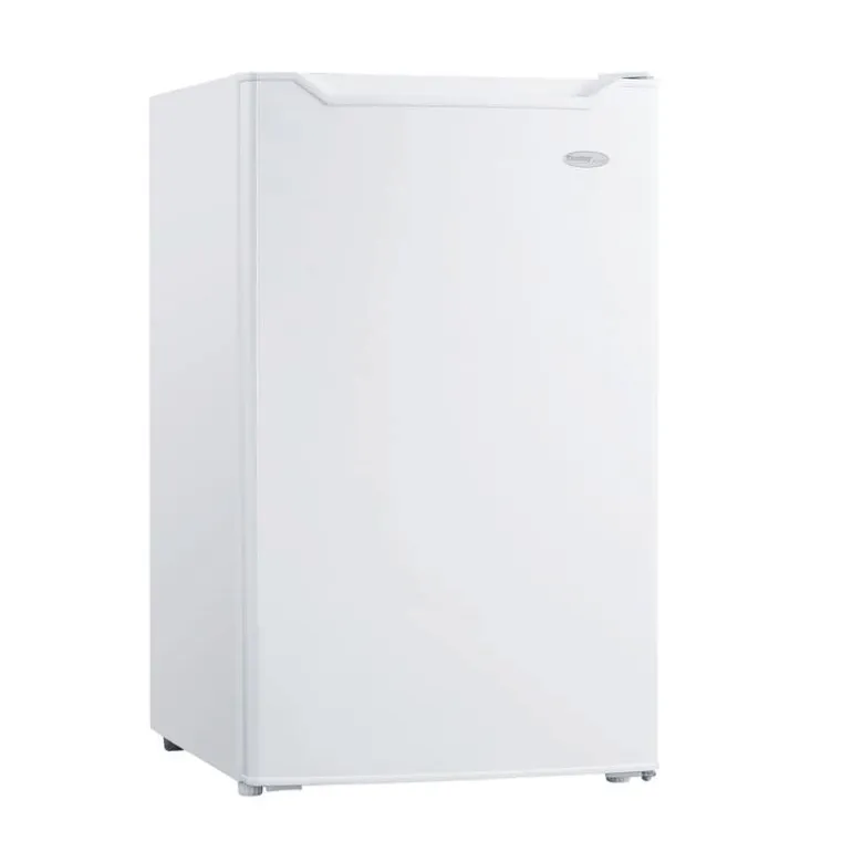 DANBY 4,4 Cu Ft Refrigerator White Compact - DCR044B1WM