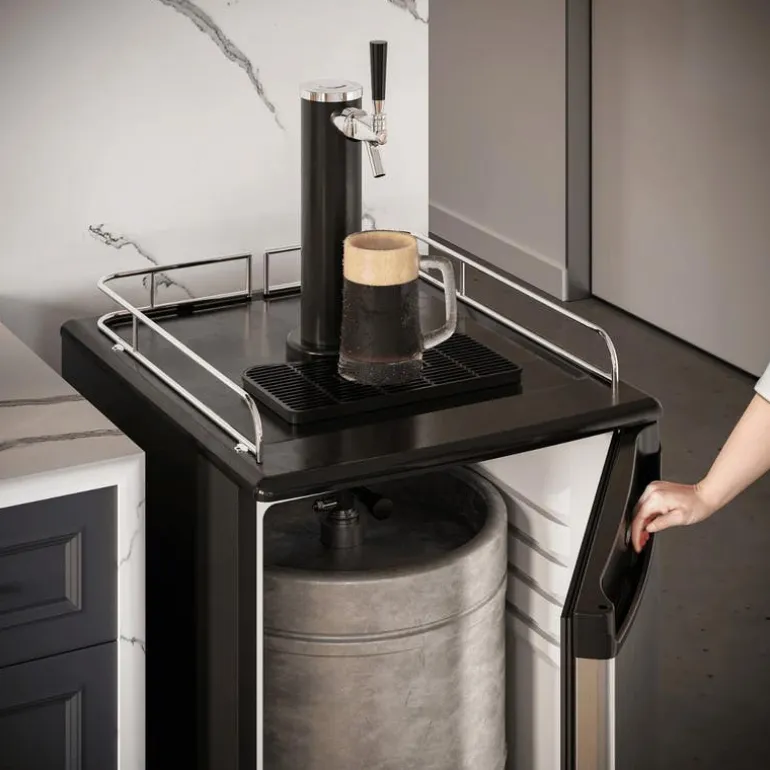 DANBY 5.4 cu. ft. Single Tap Keg Cooler Stainless 21" - DKC054A1BSLD