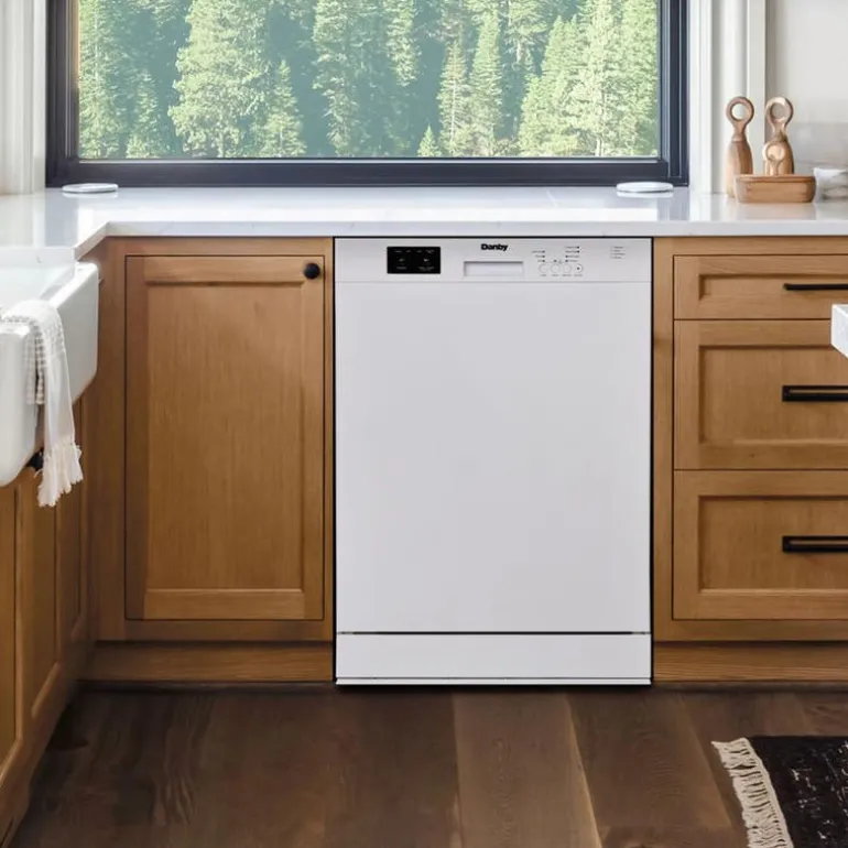 DANBY Dishwasher Built-In White 24" 51dB - DDW2400EW