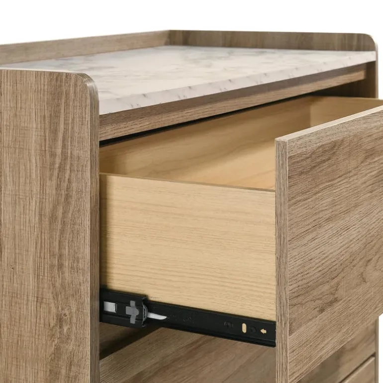 4-Drawer Chest