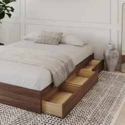 3-Drawer Storage King Bed (78
