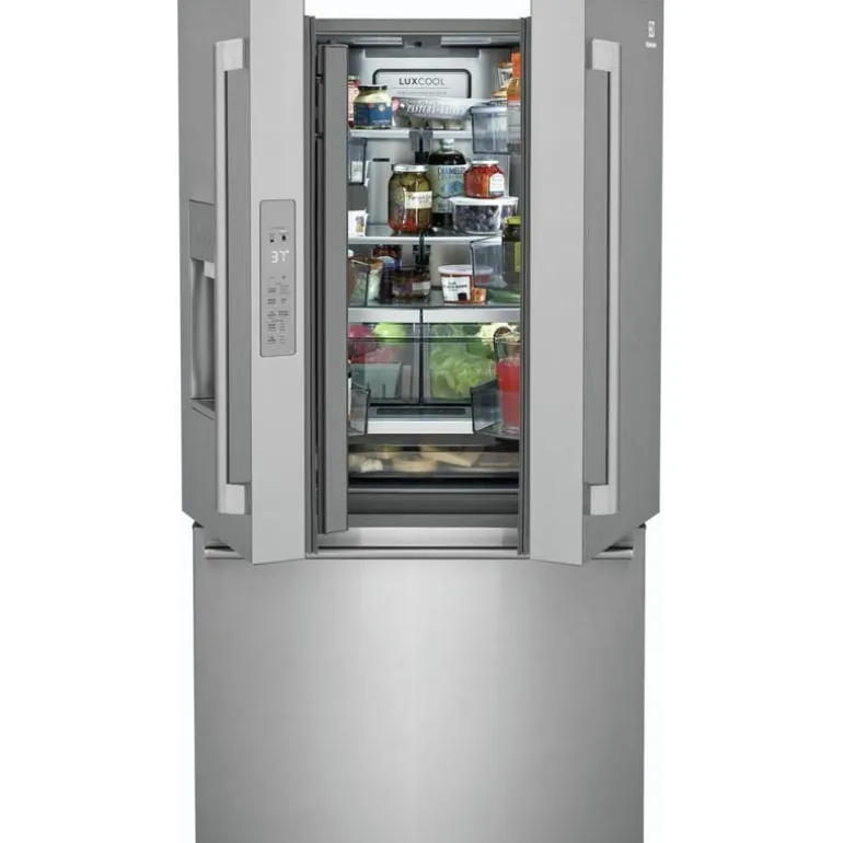 ELECTROLUX 22,6 Cu ft 36 In Refrigerator Stainless Bottom Freezer, French door - ERFC2393AS