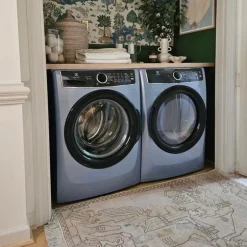 ELECTROLUX Dryer Front-Load Glacier Blue 27" - ELFE743CAG