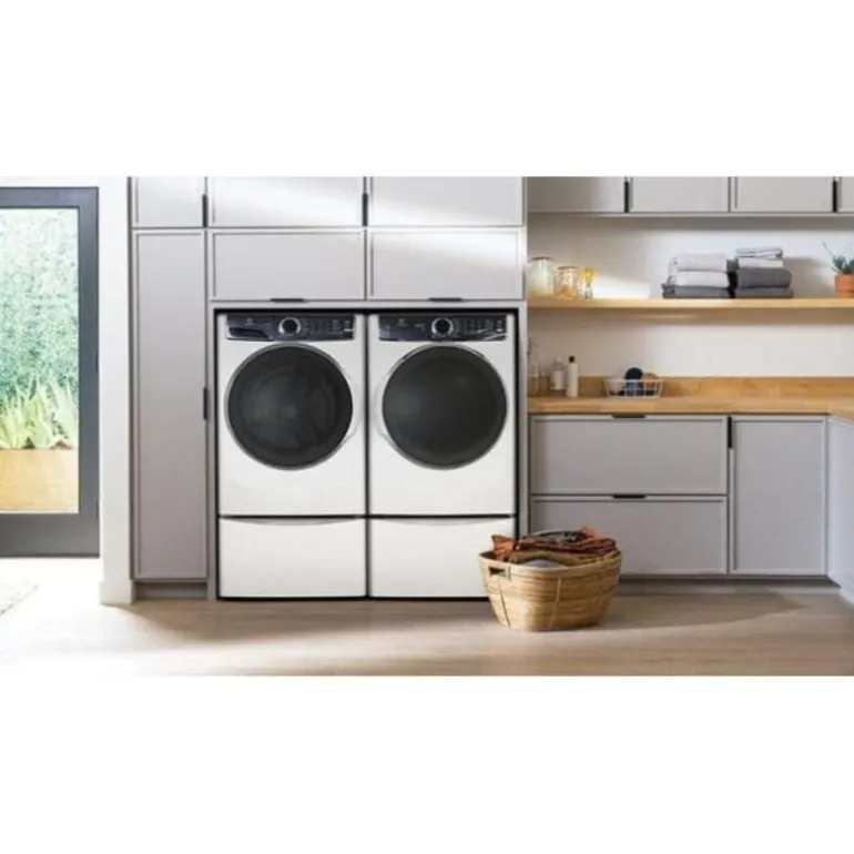 ELECTROLUX Washer Front-Load White 27" - ELFW7637AW