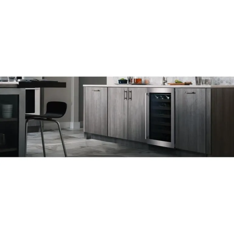 ELECTROLUX Wine Cooler Stainless 24" - EI24WC15VS