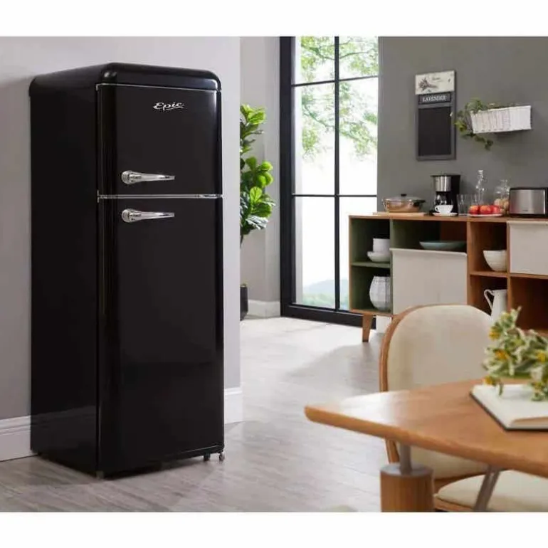 EPIC 21 In 7,5 Cu Ft Refrigerator Black Top Freezer - ERR82BL-1