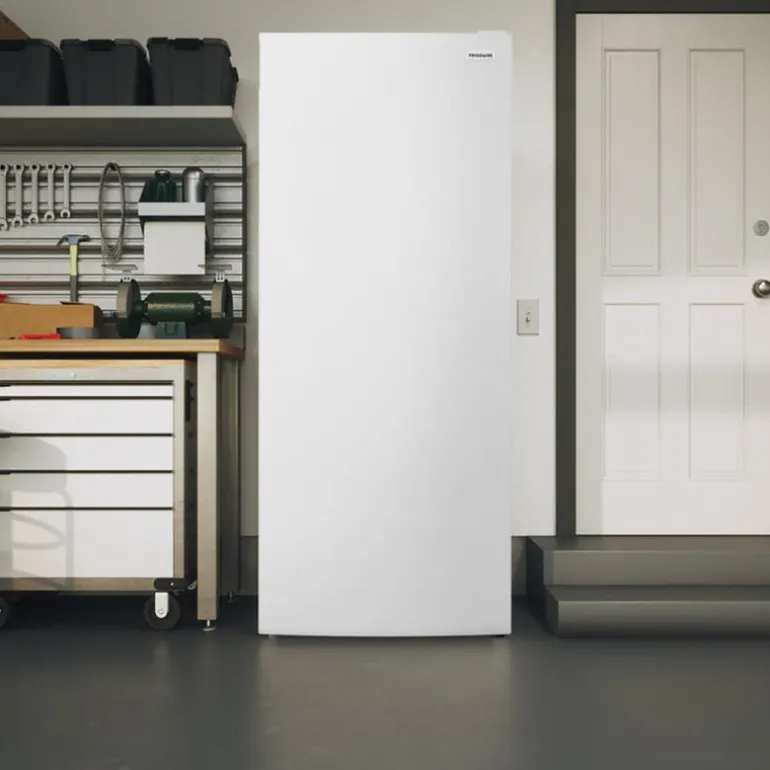 FRIGIDAIRE 16 cu ft 28 in Convertible Refrigerator/Freezer White All refrigerator, Convertible Freezer - FFUE1626AW