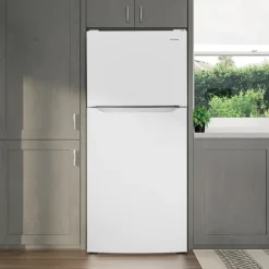 FRIGIDAIRE 18 Cu ft 30 In Refrigerator White Top Freezer - FFHT1814YW