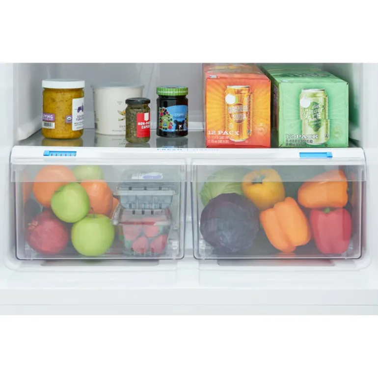 FRIGIDAIRE 18 Cu ft 30 In Refrigerator White Top Freezer - FFHT1814YW