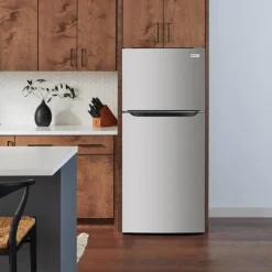 FRIGIDAIRE 18 Cu Ft 30 In Refrigerator Stainless Top Freezer - FRTE1835AV