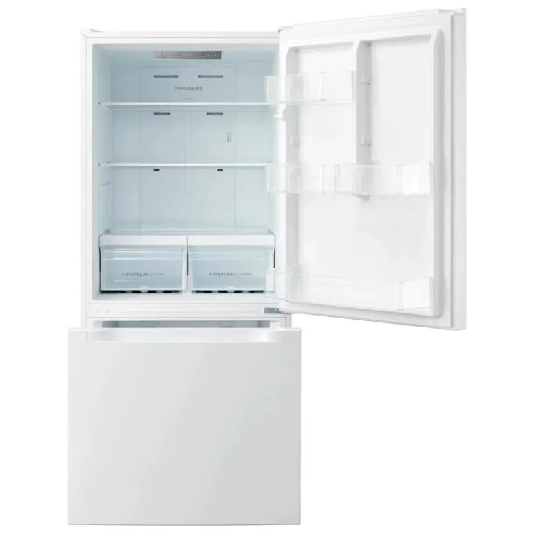 FRIGIDAIRE 19 Cu ft 30 In Refrigerator White Bottom Freezer - FRBE1925AW