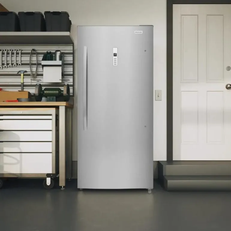 FRIGIDAIRE 21 Cu. Ft. Convertible Freezer Inox, Vertical, 30" - FFUV2136AV