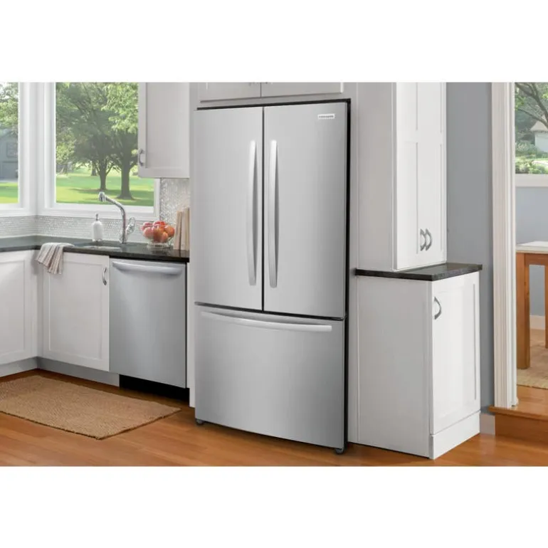 FRIGIDAIRE 32 In 17,6 Cu Ft refrigerator Stainless Bottom Freezer, French door - FRFG1723AV