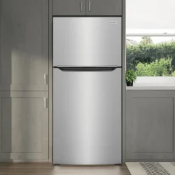 FRIGIDAIRE GALLERY 20 Cu ft 30 In Refrigerator Stainless Top Freezer - GRTE2055AF