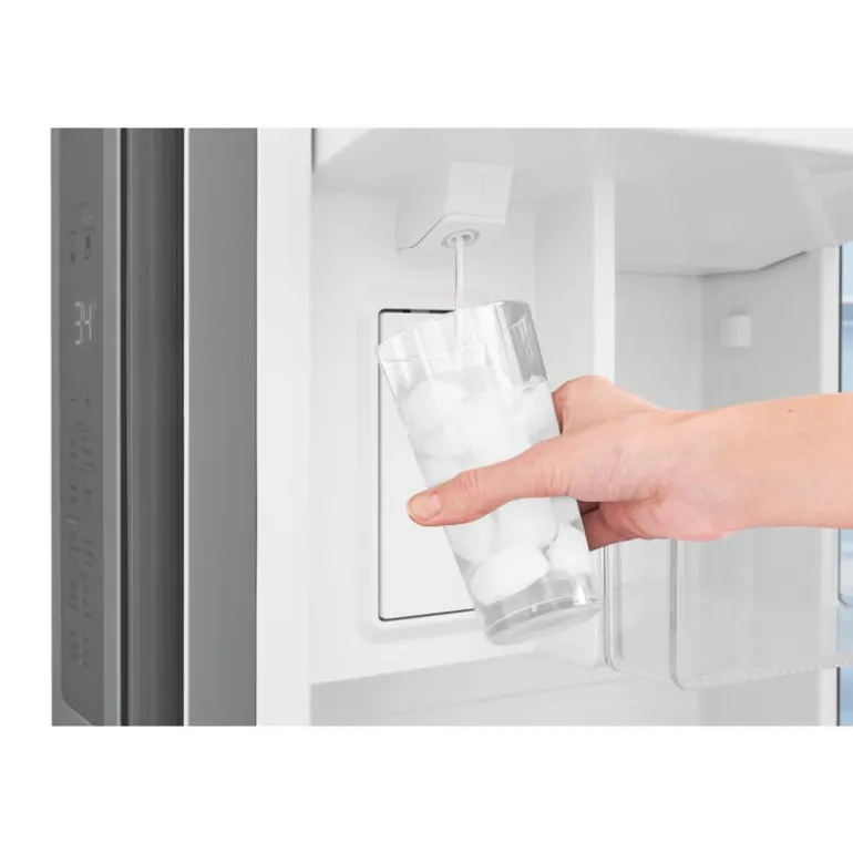 FRIGIDAIRE GALLERY 36 In 23,3 Cu Ft Refrigerator Stainless Bottom Freezer, French door - GRFG2353AF